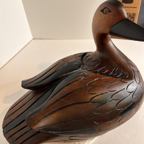 Carved wood duck - wood, duck-decor